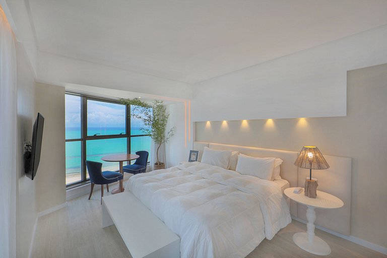 Flat Alto Luxo Decorado Beira Mar