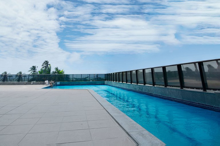 Flat Alto Luxo Decorado Beira Mar