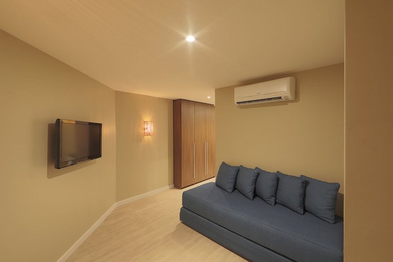 Flat Alto Luxo Decorado Beira Mar