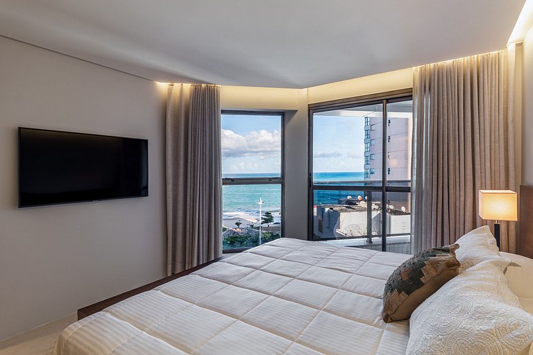Apartamento Luxo com Varanda