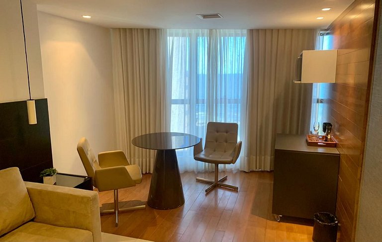 Apartamento Decorado na Beira Mar