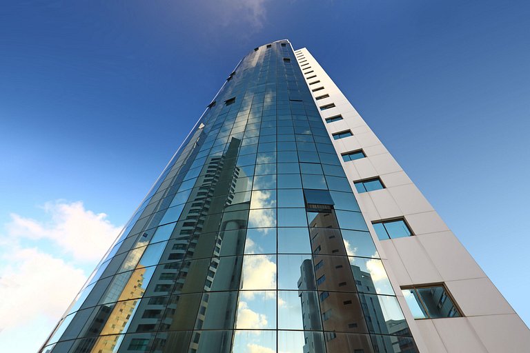 APARTAMENTO DUAS CAMAS DE CASAL ANDAR ALTO