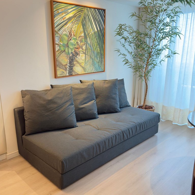 Suite Com Varanda em Andar Alto