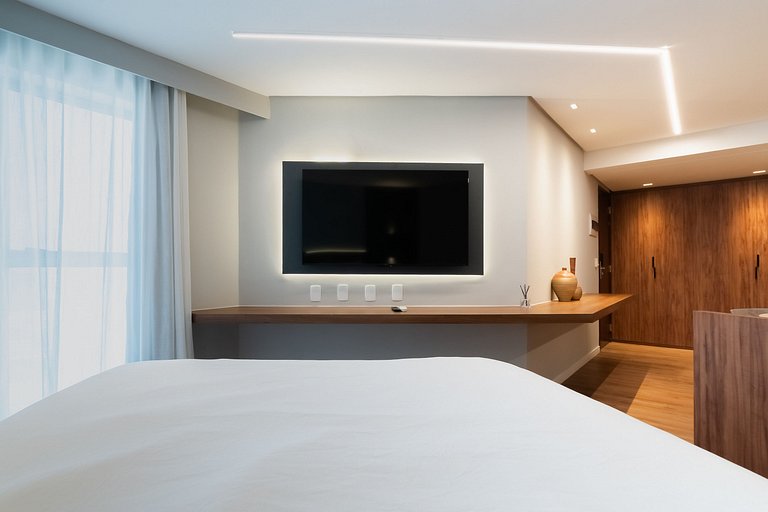 Apartamento Luxo com Varanda