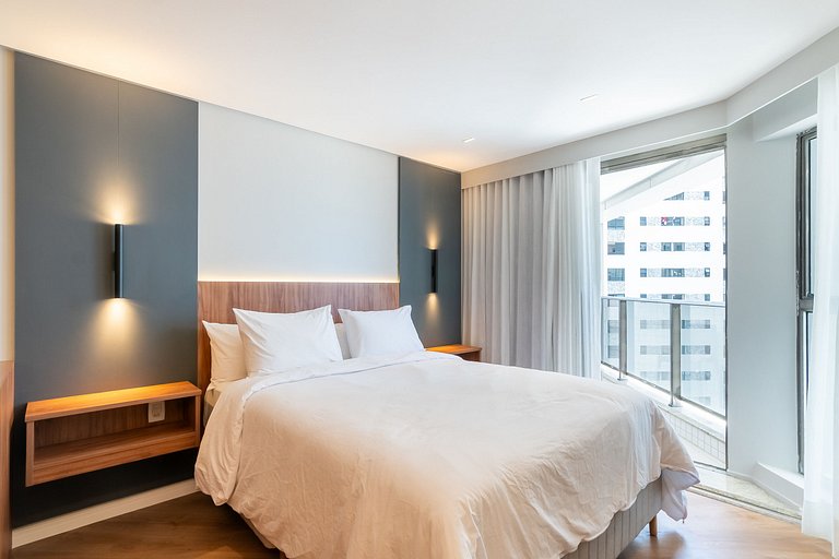 Apartamento Luxo com Varanda