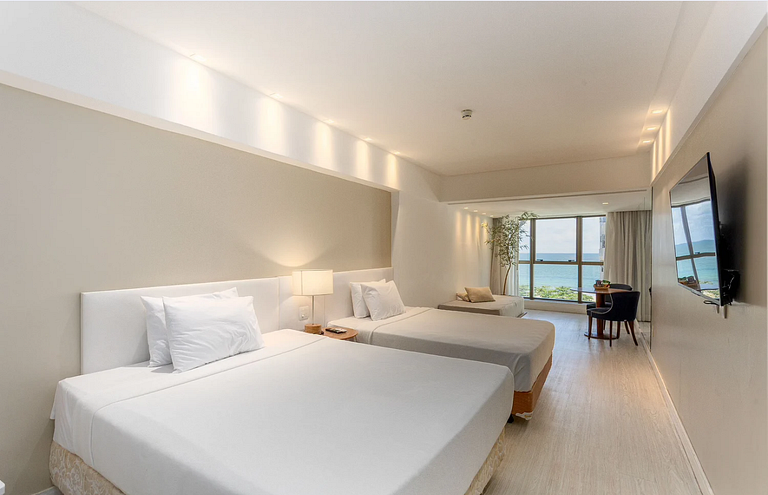 Flat Alto Luxo com Duas Camas de Casal