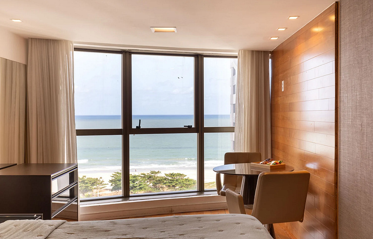 Apartamento Decorado na Beira Mar