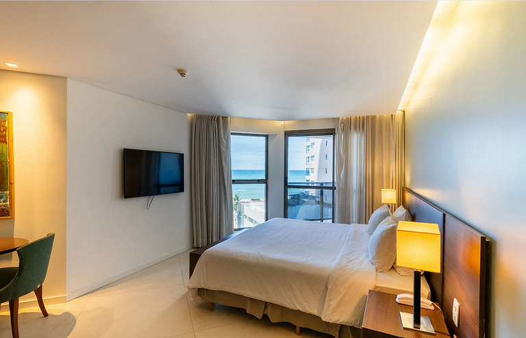 Apartamento Luxo com Varanda