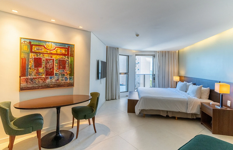 Apartamento Luxo com Varanda