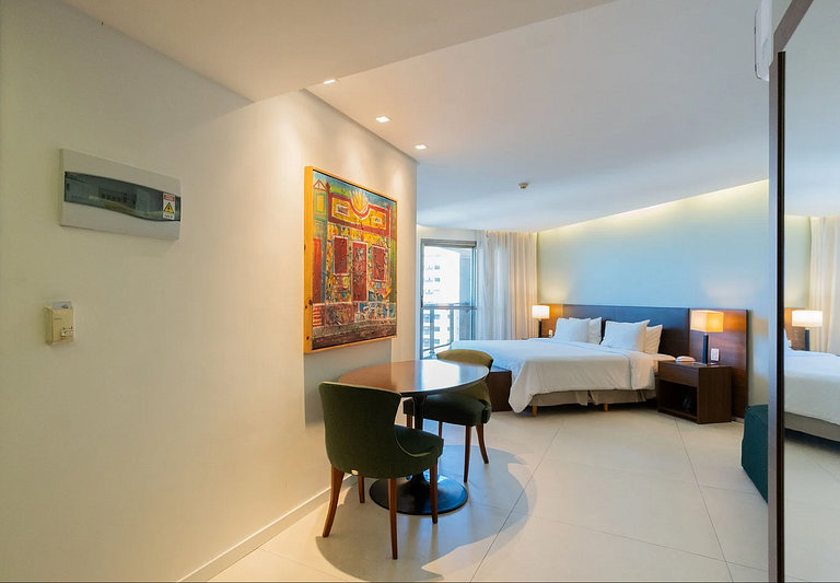 Apartamento Luxo com Varanda