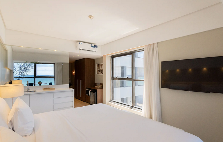 Flat Alto Luxo Decorado Beira Mar