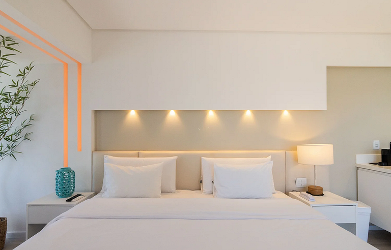 Flat Alto Luxo Decorado Beira Mar