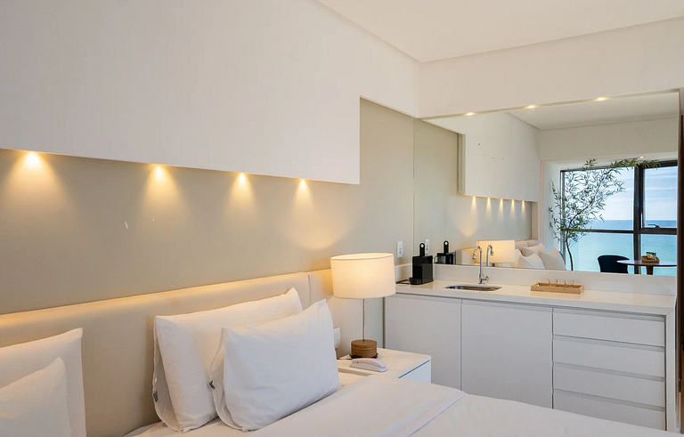 Flat Alto Luxo Decorado Beira Mar