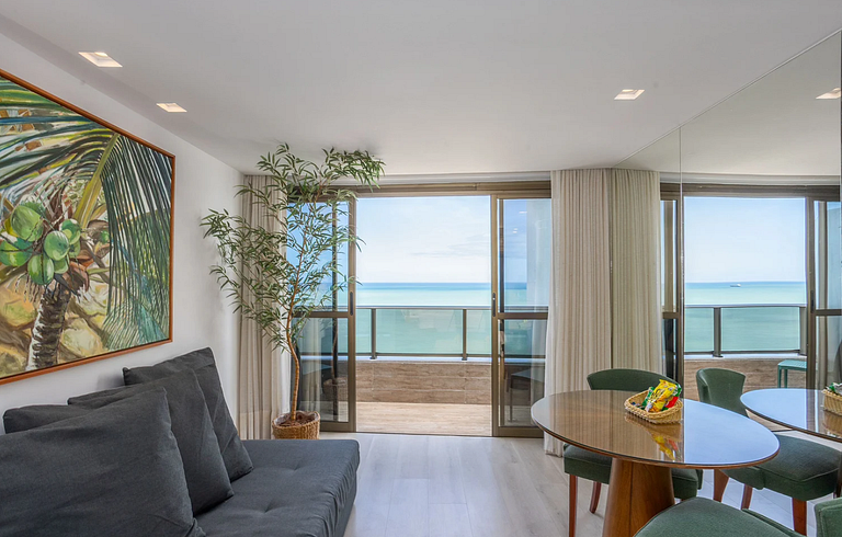 Suite Com Varanda em Andar Alto
