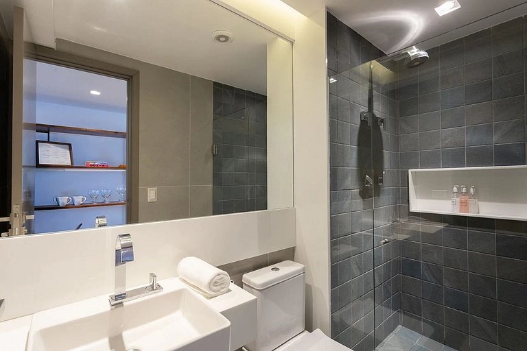 Confortável suíte com dois ambientes